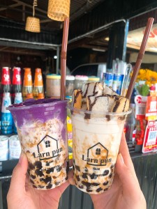 ຮ້ານລ້ານປັ່ນ
