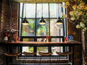 The mystery cafe
